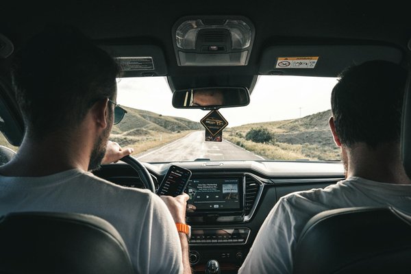 Comparatif : street bike vs. sport bike